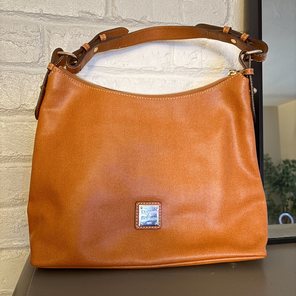 Dooney and Bourke Saffiano Hobo Shoulder Purse